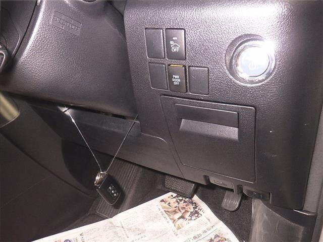 TOYOTA VELLFIRE 2015
