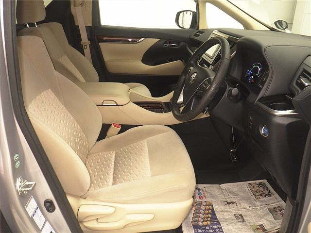 TOYOTA VELLFIRE 2015