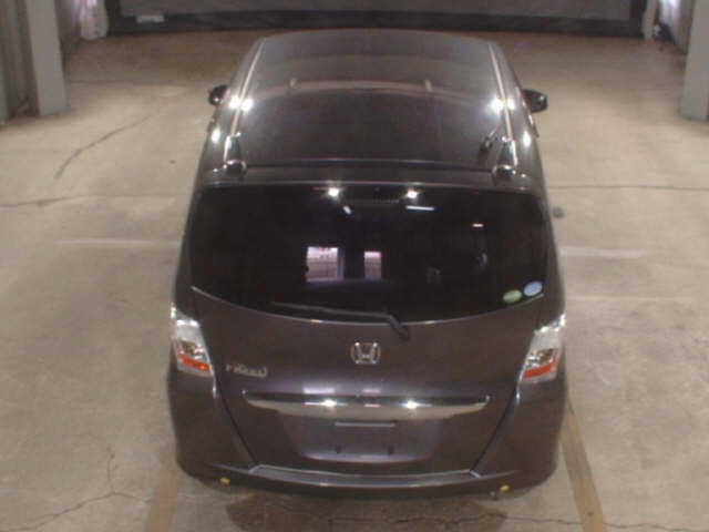 HONDA FREED 2012