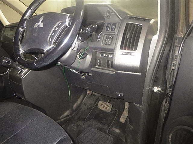 MITSUBISHI DELICA D5 2013
