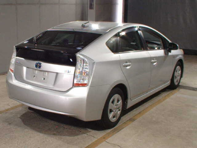 TOYOTA PRIUS 2010
