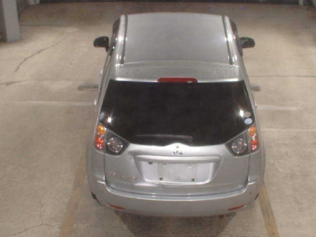 MITSUBISHI COLT PLUS 2010