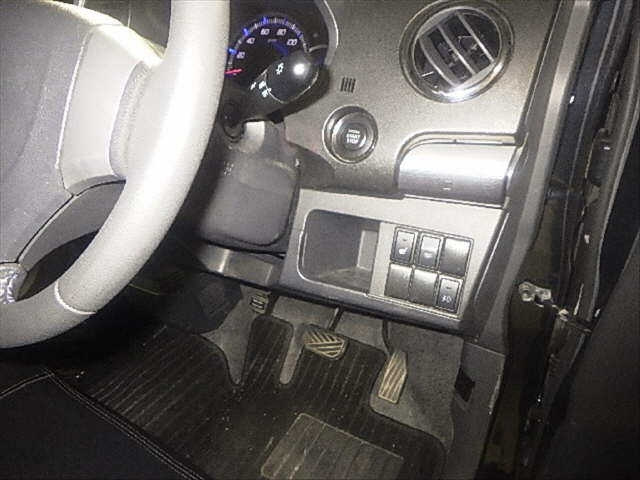 SUZUKI WAGON R 2012