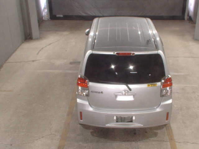 TOYOTA SPADE 2016
