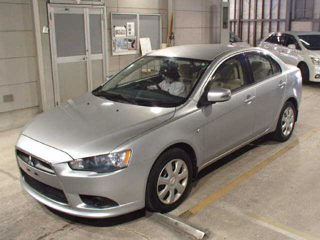 MITSUBISHI GALANT FORTIS 2014