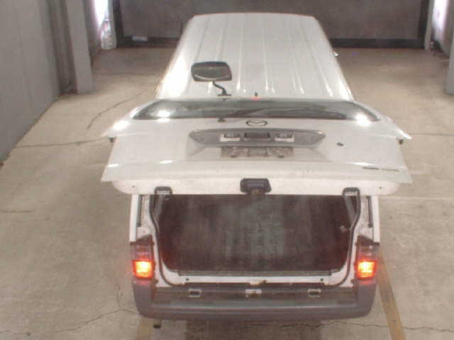 MAZDA BONGO VAN 2015