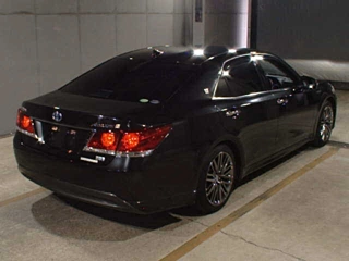 TOYOTA CROWN 2013