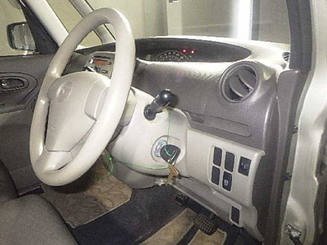 DAIHATSU TANTO 2012