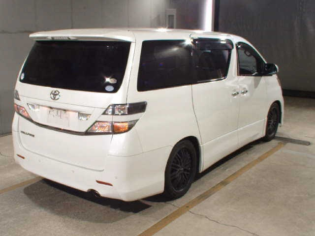 TOYOTA VELLFIRE 2009
