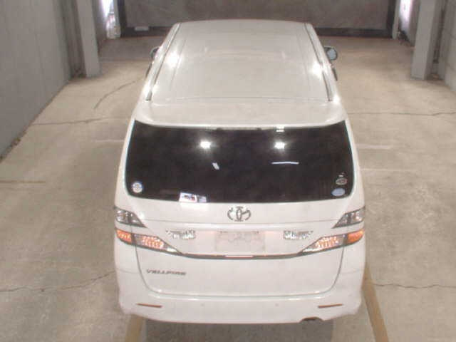 TOYOTA VELLFIRE 2009