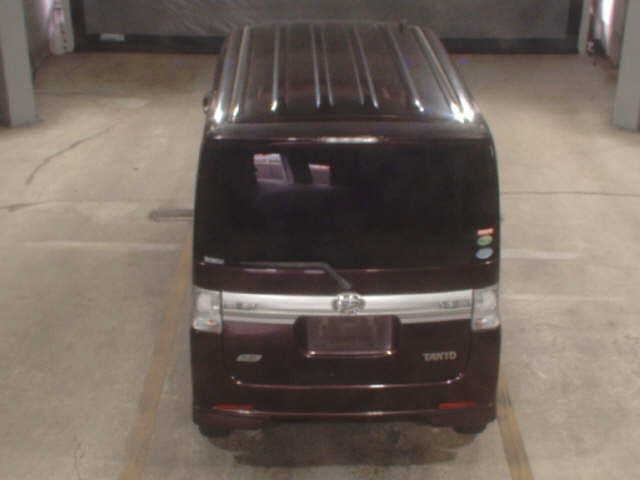 DAIHATSU TANTO 2012
