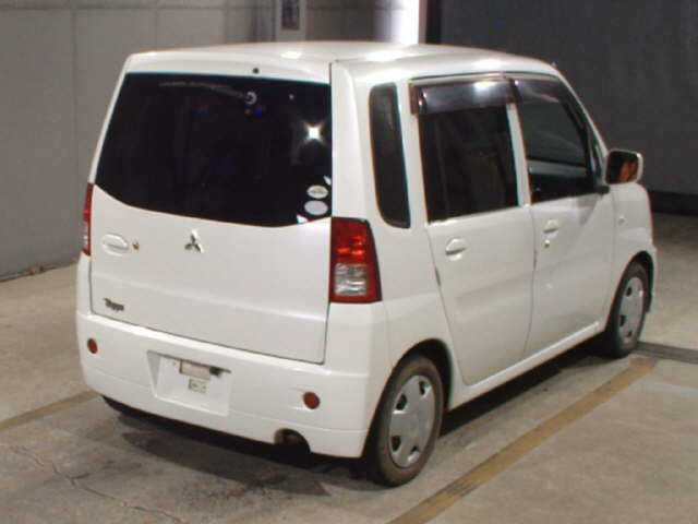 MITSUBISHI TOPPO 2008