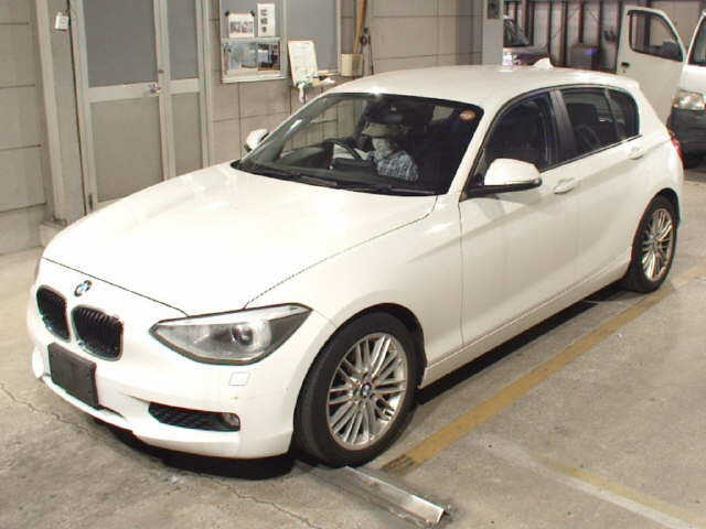 BMW 1 SERIES 2012
