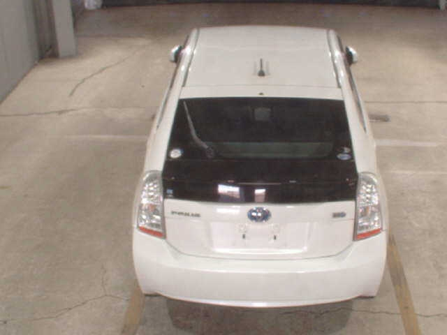 TOYOTA PRIUS 2010