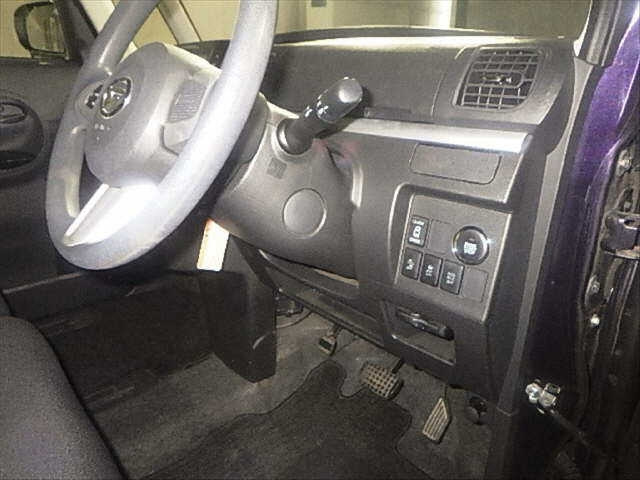 DAIHATSU TANTO 2013
