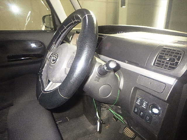 DAIHATSU TANTO 2014