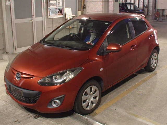 MAZDA DEMIO 2013