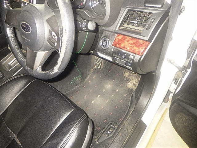 SUBARU LEGACY 2010