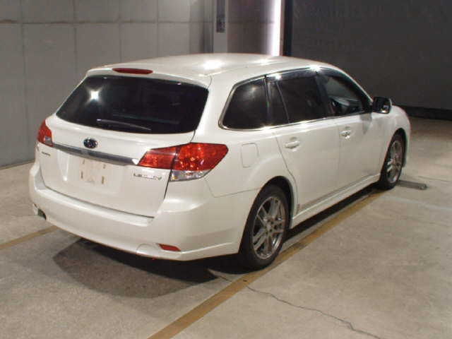 SUBARU LEGACY 2010