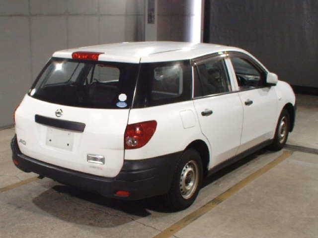 NISSAN AD 2012