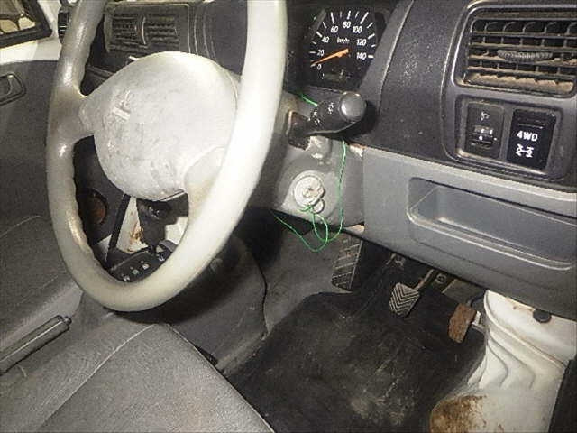 MITSUBISHI MINICAB TRUCK 2009