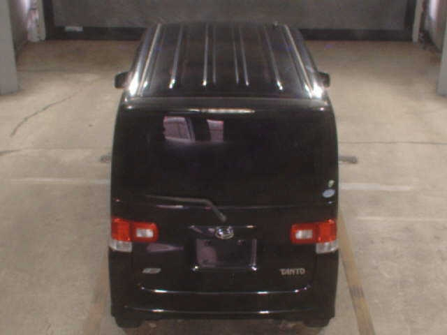 DAIHATSU TANTO 2013