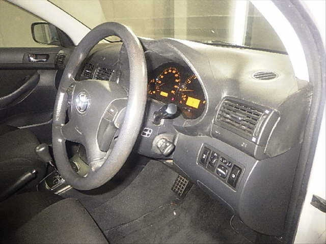 TOYOTA AVENSIS SEDAN 2009