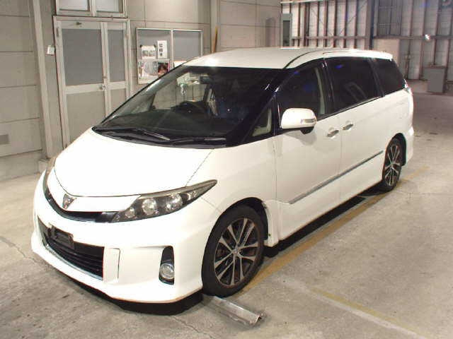 TOYOTA ESTIMA 2014