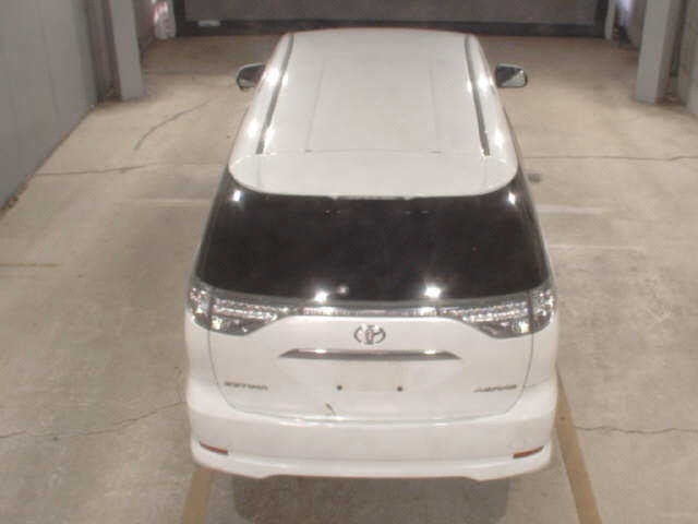 TOYOTA ESTIMA 2014