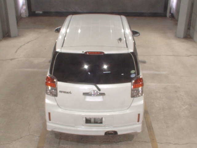 TOYOTA SPADE 2012
