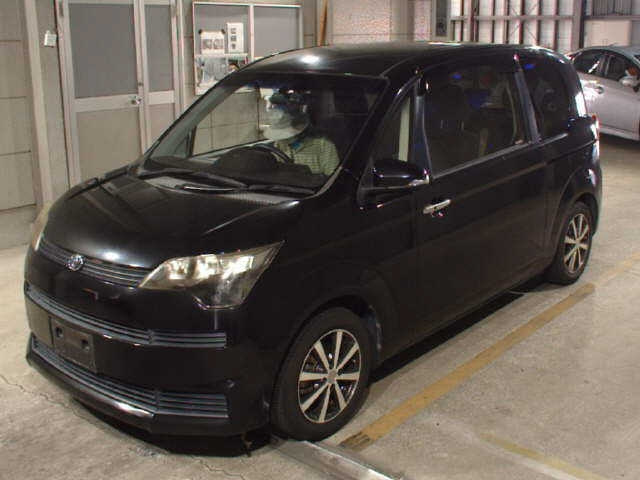 TOYOTA SPADE 2012