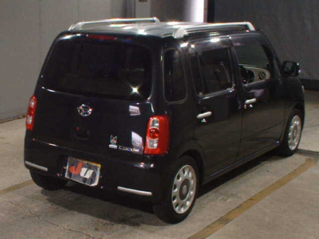 DAIHATSU MIRA 2011