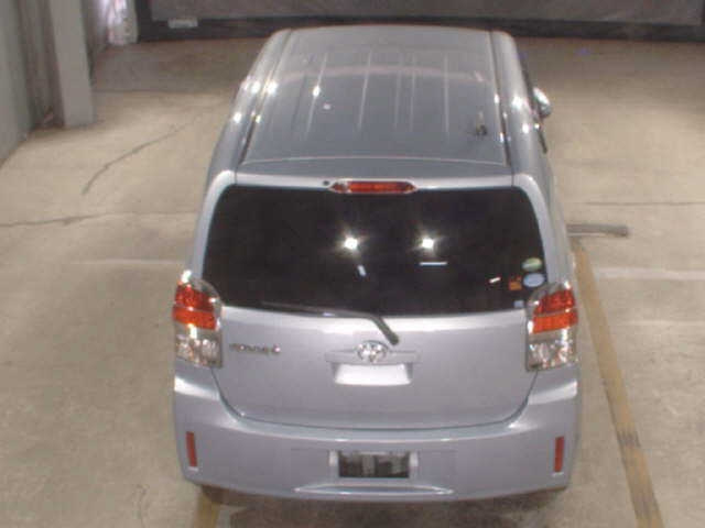 TOYOTA SPADE 2013