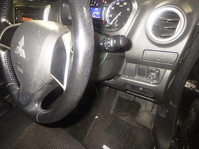 MITSUBISHI EK CUSTOM 2013