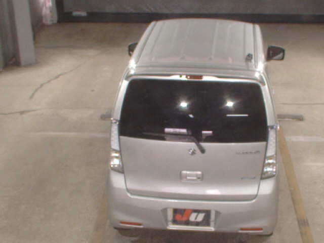 SUZUKI WAGON R 2015