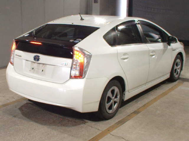TOYOTA PRIUS 2012