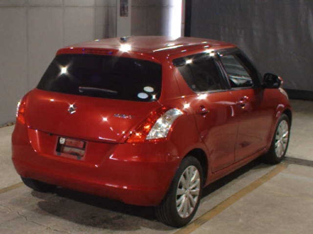 SUZUKI SWIFT 2011