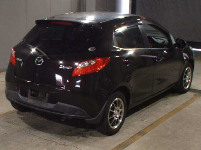 MAZDA DEMIO 2012
