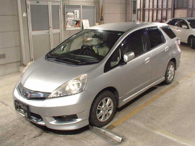 HONDA FIT SHUTTLE 2011