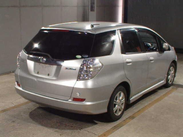 HONDA FIT SHUTTLE 2011