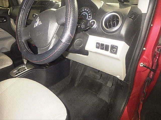 MITSUBISHI MIRAGE 2013