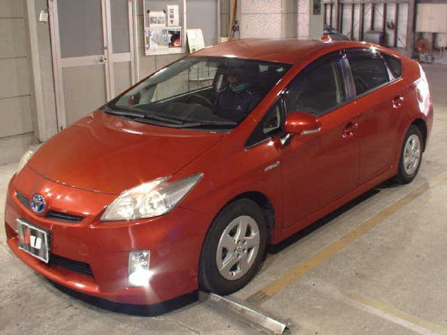 TOYOTA PRIUS 2011