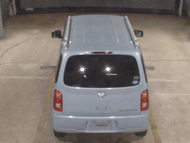 DAIHATSU MIRA 2010