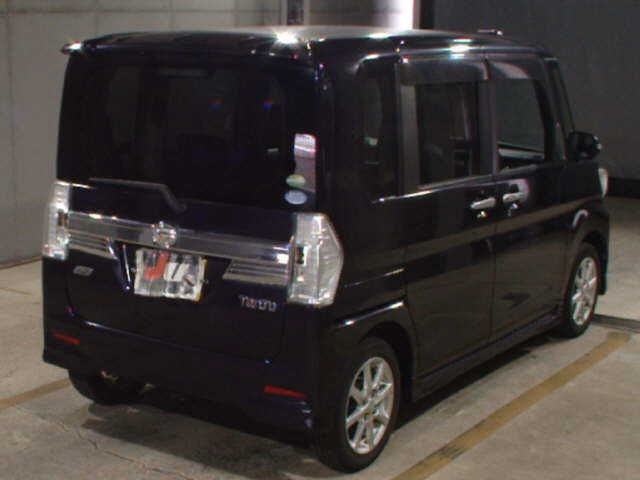 DAIHATSU TANTO 2013
