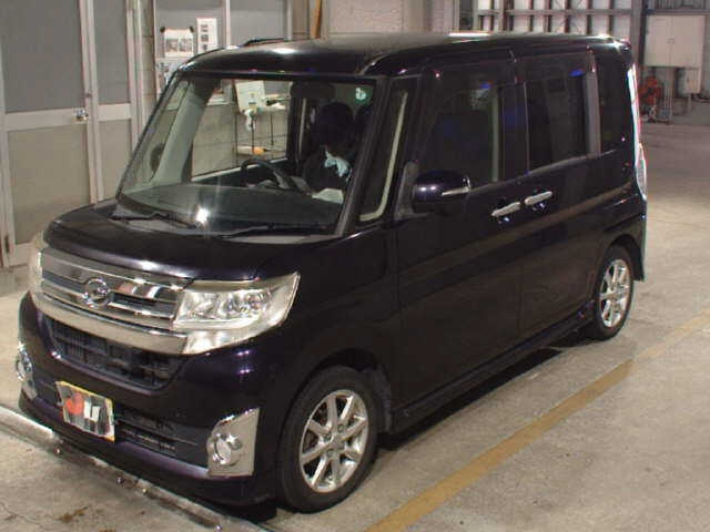 DAIHATSU TANTO 2013