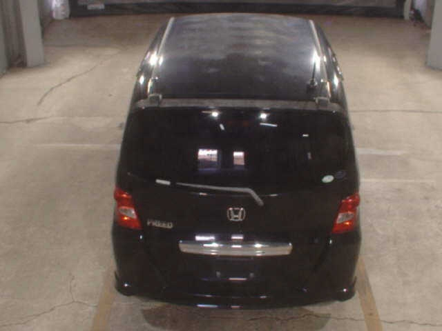 HONDA FREED 2008