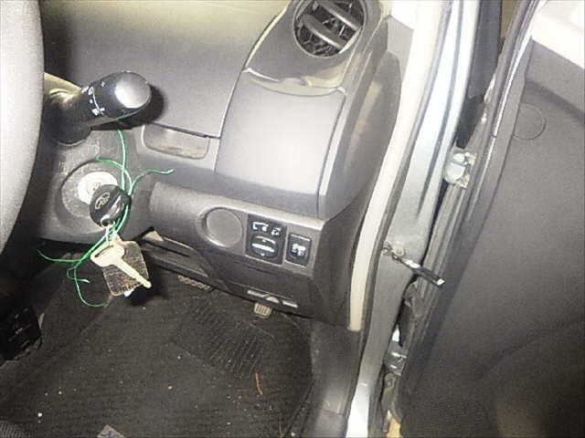 TOYOTA VITZ 2008