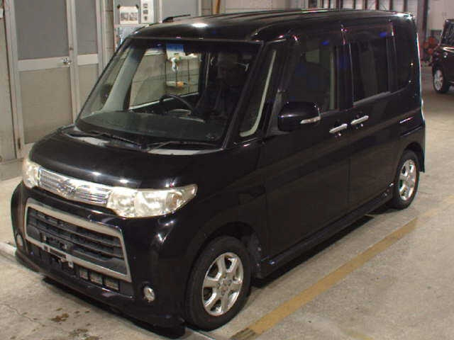 DAIHATSU TANTO 2013