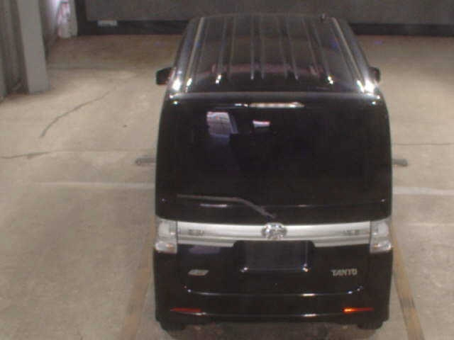 DAIHATSU TANTO 2013