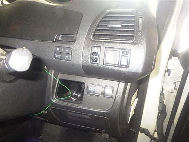 NISSAN SERENA 2012